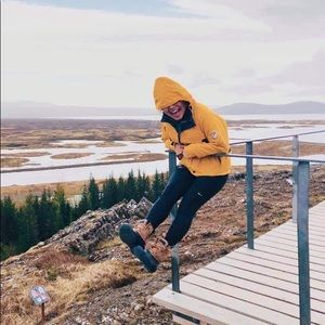 Meet your Posher, Rachel